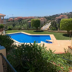 Con Jardín Y Piscina En El Faro De Calaburras Apartamento